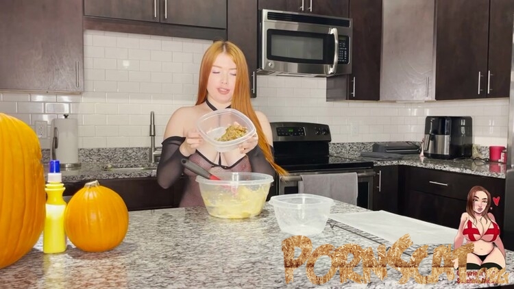 Cooking With Cris - Shit Cookies with GingerCris [FullHD / 2022]