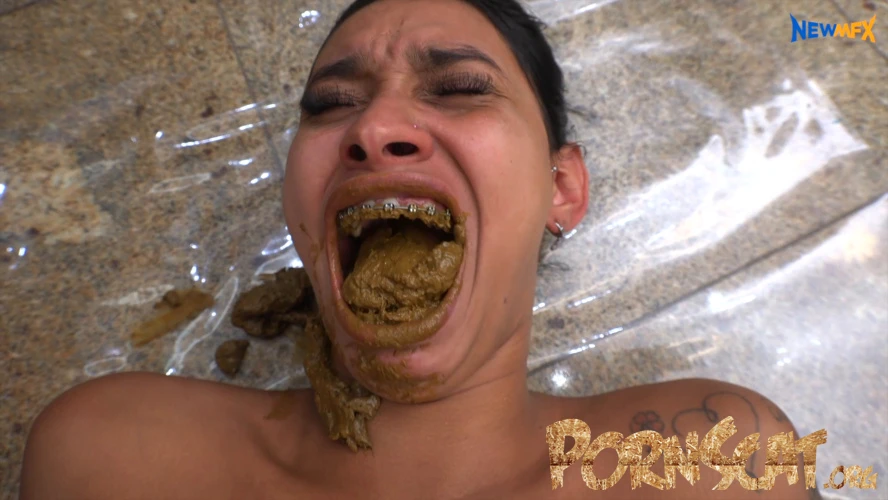 Dark Cravings – Nanda Slave and Janaina Slave with NewScatinBrazil [FullHD / 2025]