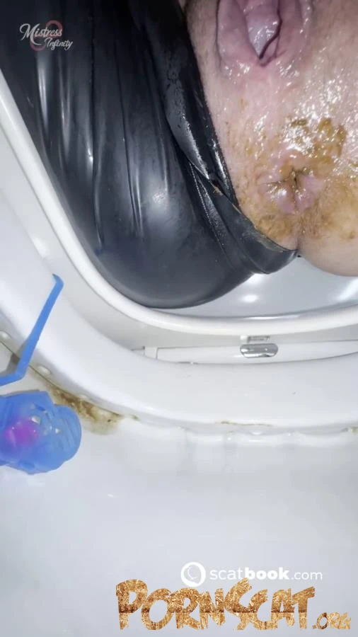 Villa Latex Hot Mistress Pooping P1 [SD / 2025]