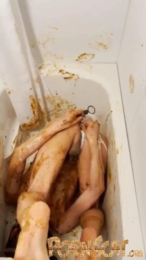 Asian Guy Scat Smearing Video Part 4 P1 [SD / 2026]