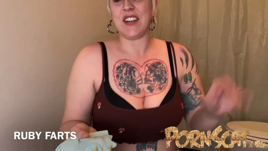 Shipping Shitty Panties! [HD / 2026]