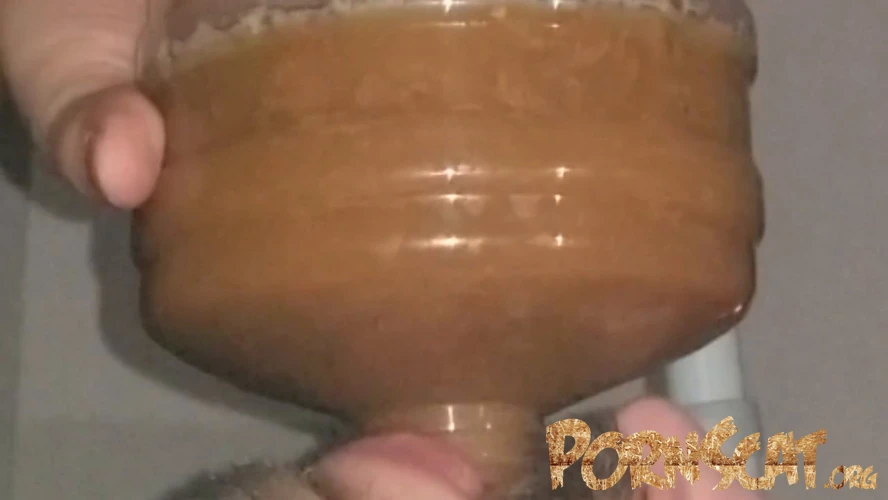 Chugging LITERS of my poop-flavored pee with SSBBW Queen Siya [HD / 2026]
